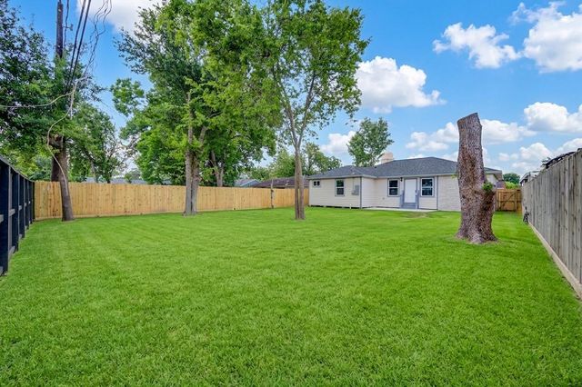 10413 Muscatine Street, Houston, TX 77029