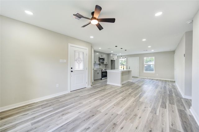 10413 Muscatine Street, Houston, TX 77029