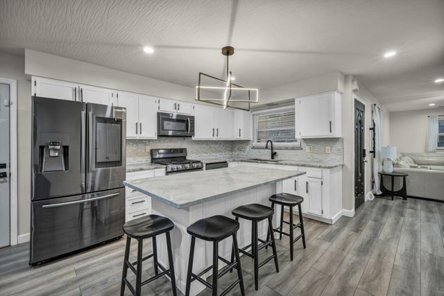 431 Cumberland Drive, Columbus, OH 43213