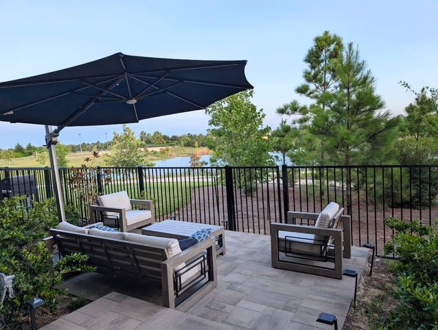 19727 Curved Steel Drive, Cypress, TX 77433
