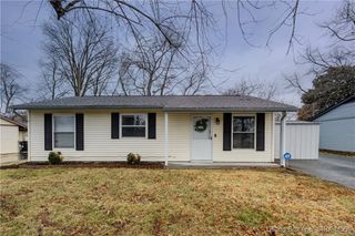1118 Birchwood Drive, Jeffersonville, IN 47130