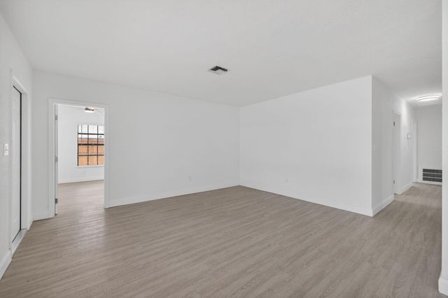 4807 NE 18th Avenue, Oakland Park, FL 33334