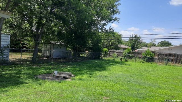317 OVERHILL DR, San Antonio, TX 78228