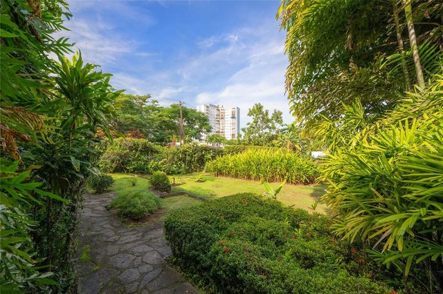 8 G STREET, Guaynabo, PR 00966