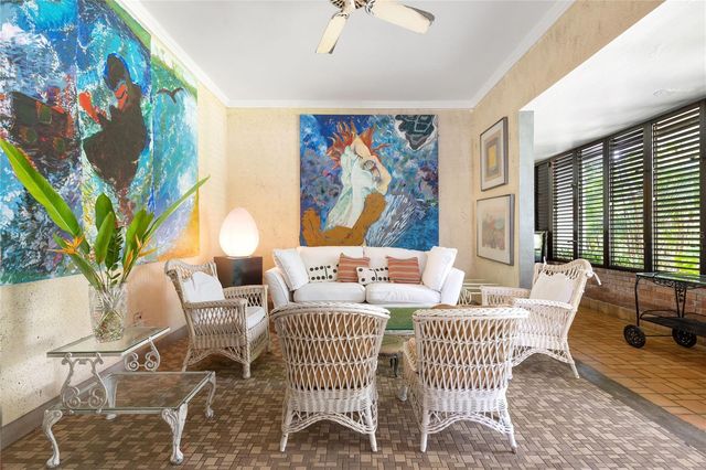 8 G STREET, Guaynabo, PR 00966