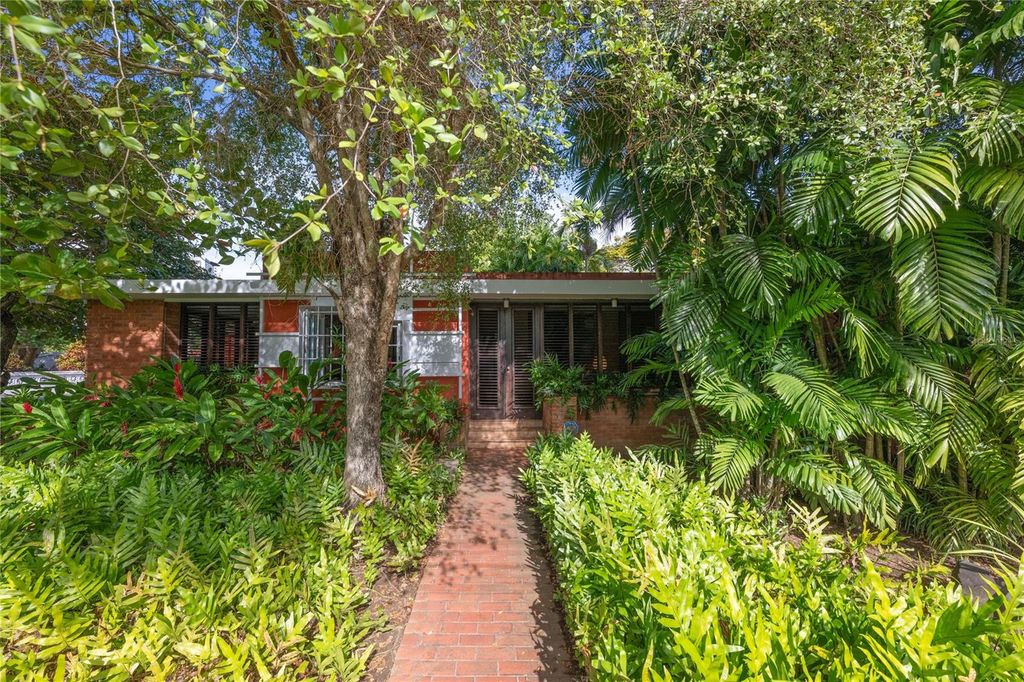 8 G STREET, Guaynabo, PR 00966