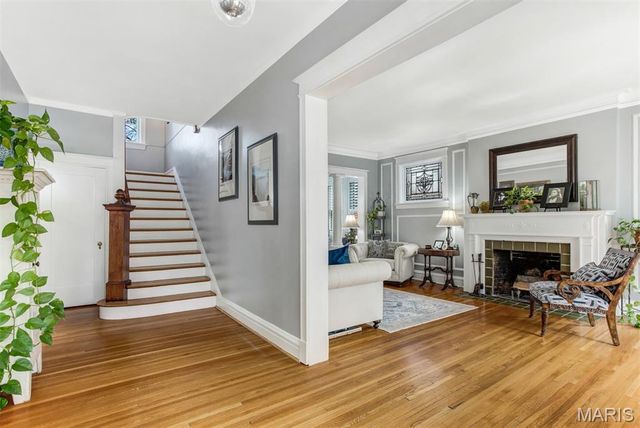 6843 Waterman Avenue, St Louis, MO 63130