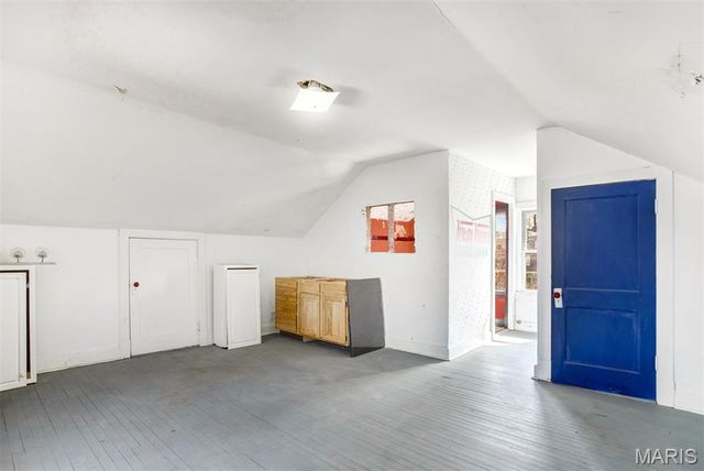 6843 Waterman Avenue, St Louis, MO 63130