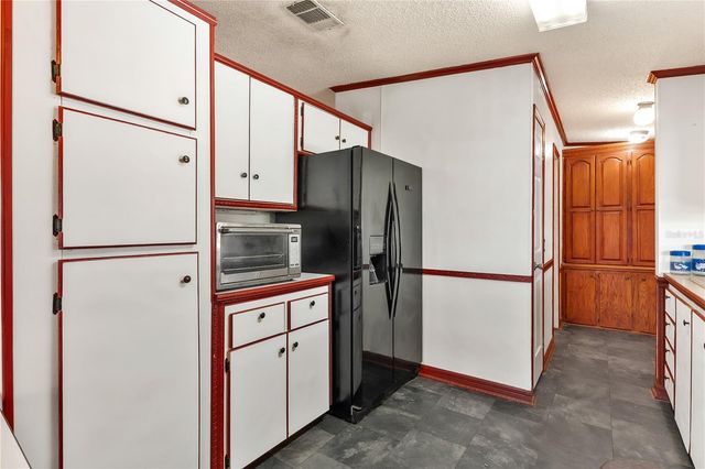 2353 W COACH N FOUR DRIVE, Leesburg, FL 34748