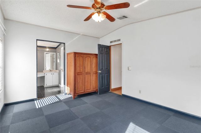 2353 W COACH N FOUR DRIVE, Leesburg, FL 34748