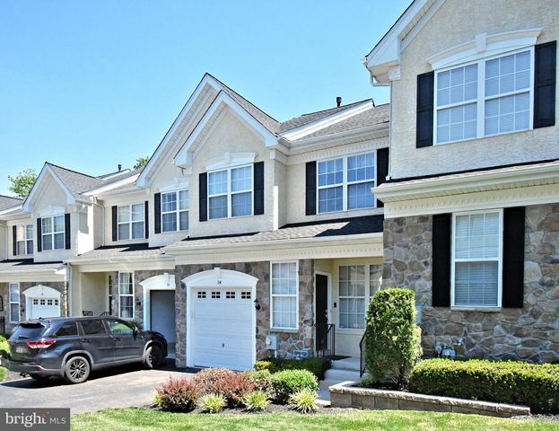 94 LONGVIEW LN, Newtown Square, PA 19073