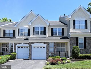 94 LONGVIEW LN, Newtown Square, PA 19073