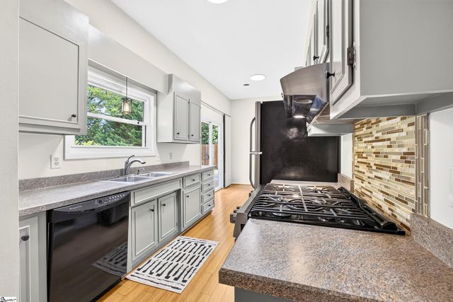 104 Gregory Drive, Greer, SC 29650