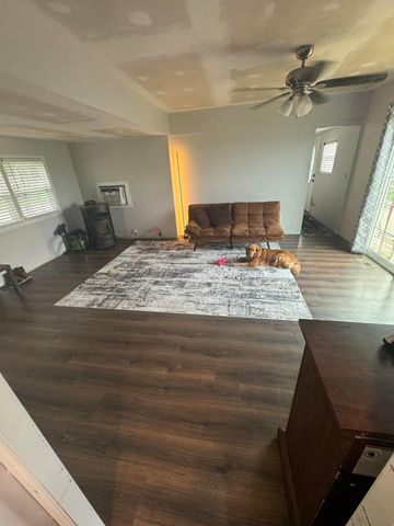 10530 North Street, Utica, OH 43080
