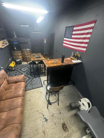 10530 North Street, Utica, OH 43080