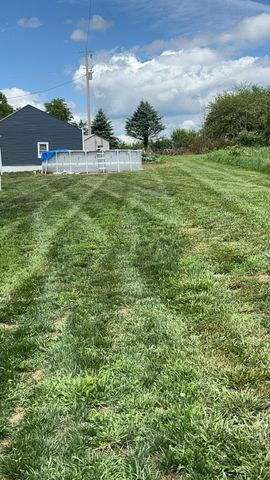 10530 North Street, Utica, OH 43080