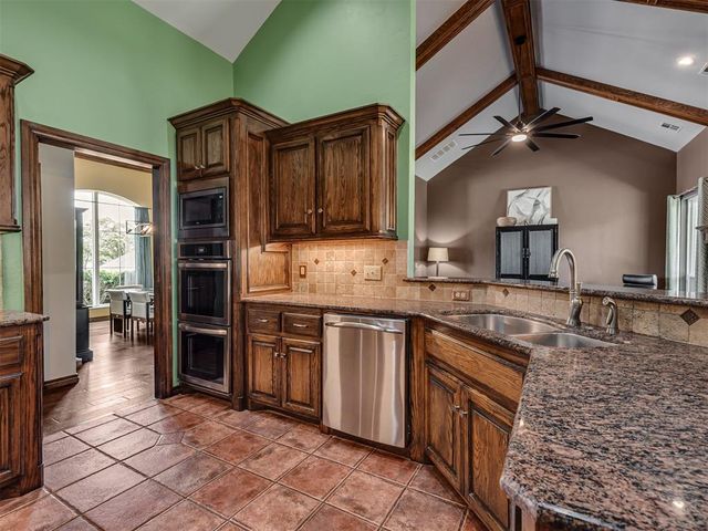2300 Doral Drive, Edmond, OK 73034