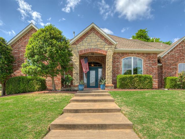 2300 Doral Drive, Edmond, OK 73034