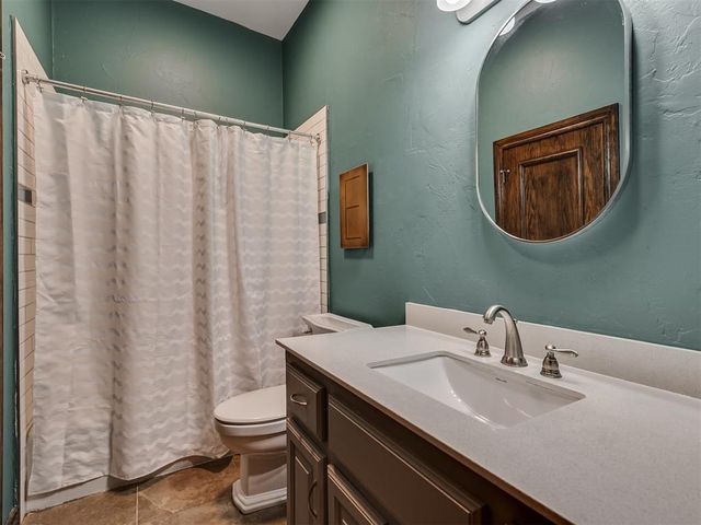 2300 Doral Drive, Edmond, OK 73034