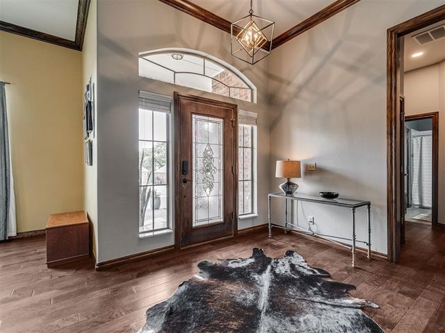 2300 Doral Drive, Edmond, OK 73034