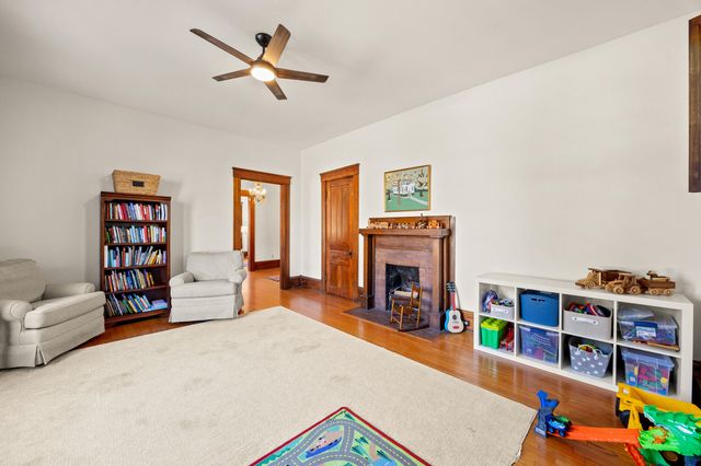 334 E Lexington Avenue, Danville, KY 40422