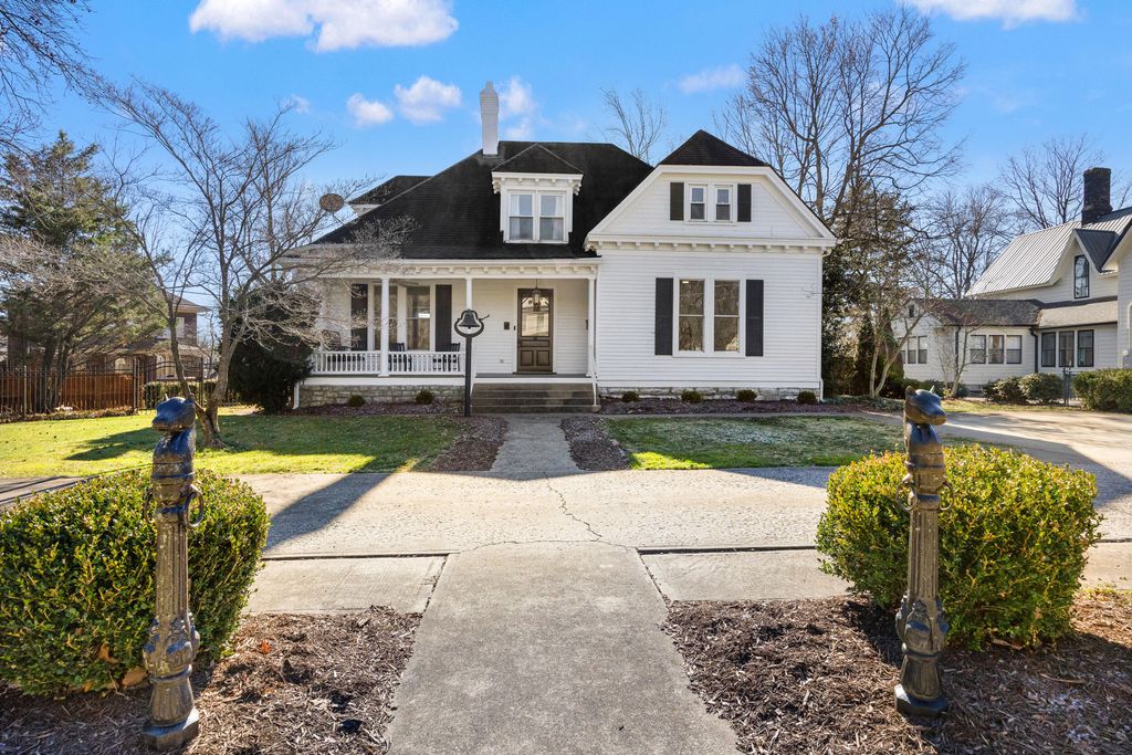 334 E Lexington Avenue, Danville, KY 40422