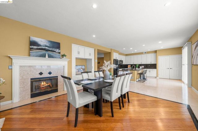 516 Malicoat Ave, Oakley, CA 94561