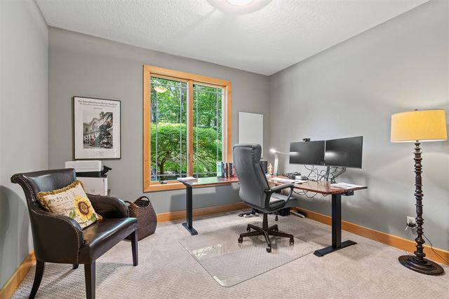 16528 Hemlock Drive, Spring Lake, MI 49456