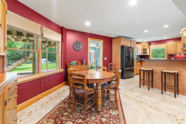 16528 Hemlock Drive, Spring Lake, MI 49456