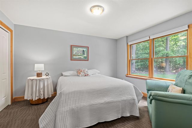 16528 Hemlock Drive, Spring Lake, MI 49456