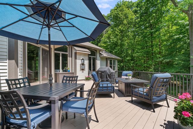 16528 Hemlock Drive, Spring Lake, MI 49456