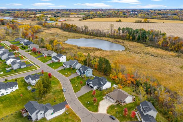 642 Alaska Place S, Cambridge, MN 55008