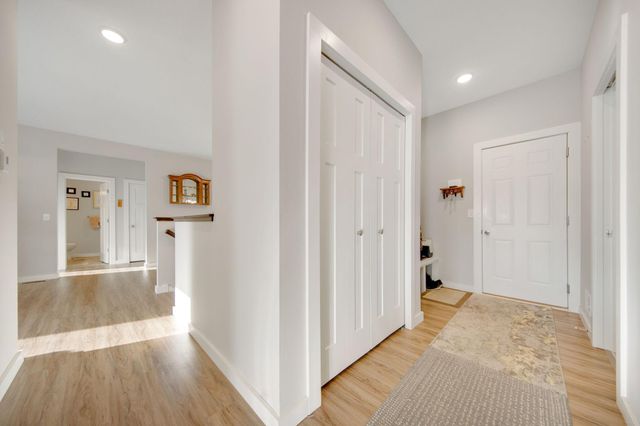 642 Alaska Place S, Cambridge, MN 55008