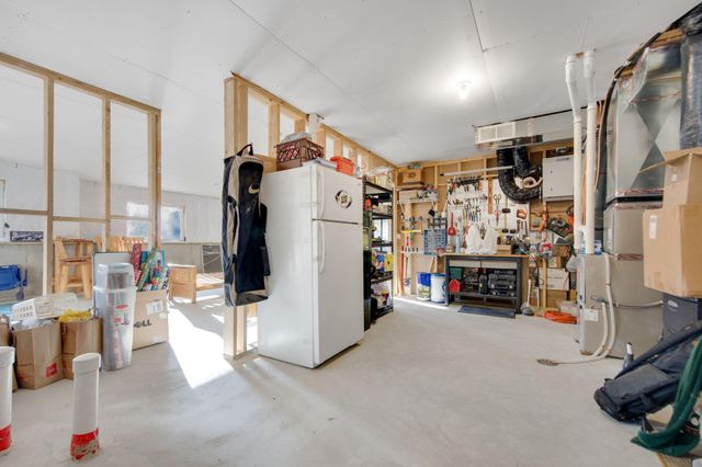 642 Alaska Place S, Cambridge, MN 55008