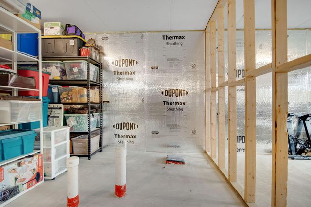 642 Alaska Place S, Cambridge, MN 55008