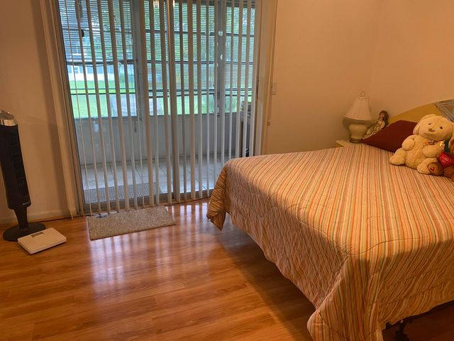 12 Westbury Circle, Deerfield Beach, FL 33442