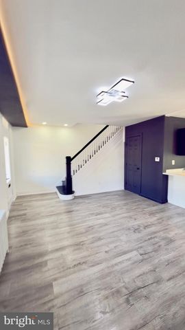 24 MARSHALL AVE, Reading, PA 19606