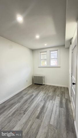 24 MARSHALL AVE, Reading, PA 19606