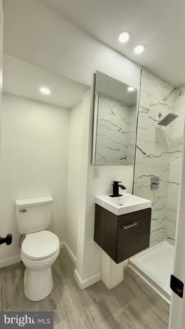 24 MARSHALL AVE, Reading, PA 19606