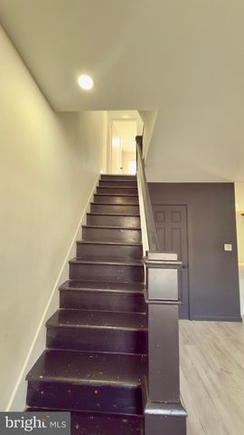 24 MARSHALL AVE, Reading, PA 19606