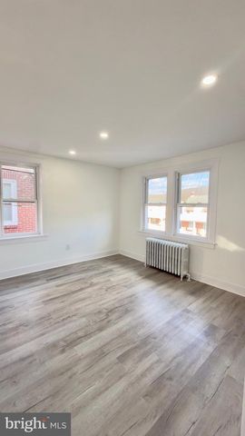 24 MARSHALL AVE, Reading, PA 19606