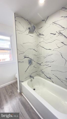 24 MARSHALL AVE, Reading, PA 19606