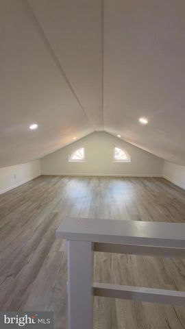 24 MARSHALL AVE, Reading, PA 19606