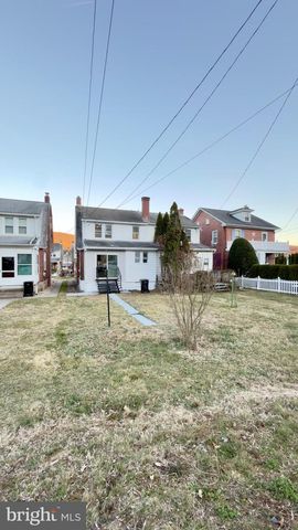 24 MARSHALL AVE, Reading, PA 19606