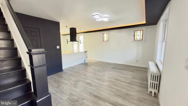 24 MARSHALL AVE, Reading, PA 19606