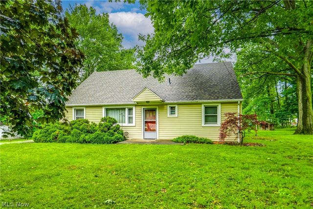 3565 Herbert Street, Mogadore, OH 44260