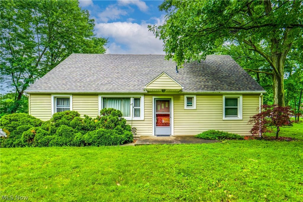 3565 Herbert Street, Mogadore, OH 44260