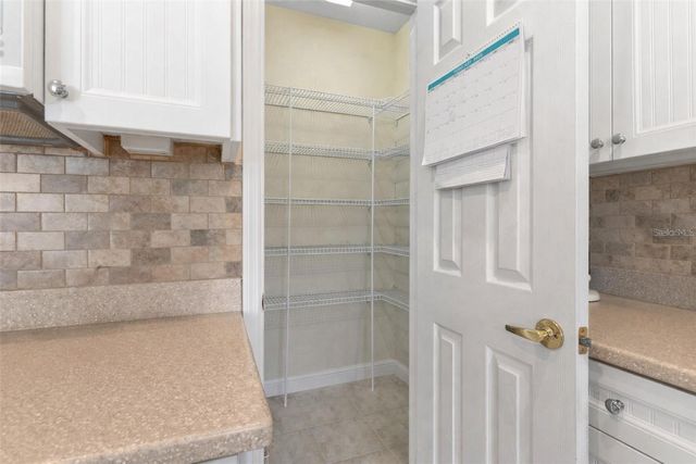 6339 VISTA VERDE DRIVE E, Gulfport, FL 33707