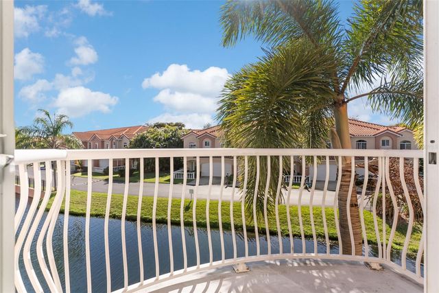 6339 VISTA VERDE DRIVE E, Gulfport, FL 33707