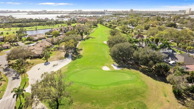 6339 VISTA VERDE DRIVE E, Gulfport, FL 33707